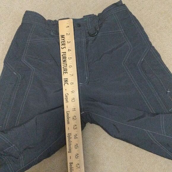 L.L. Bean black ski winter outdoor thinsulate board pants boys size 16 - Picture 4 of 12